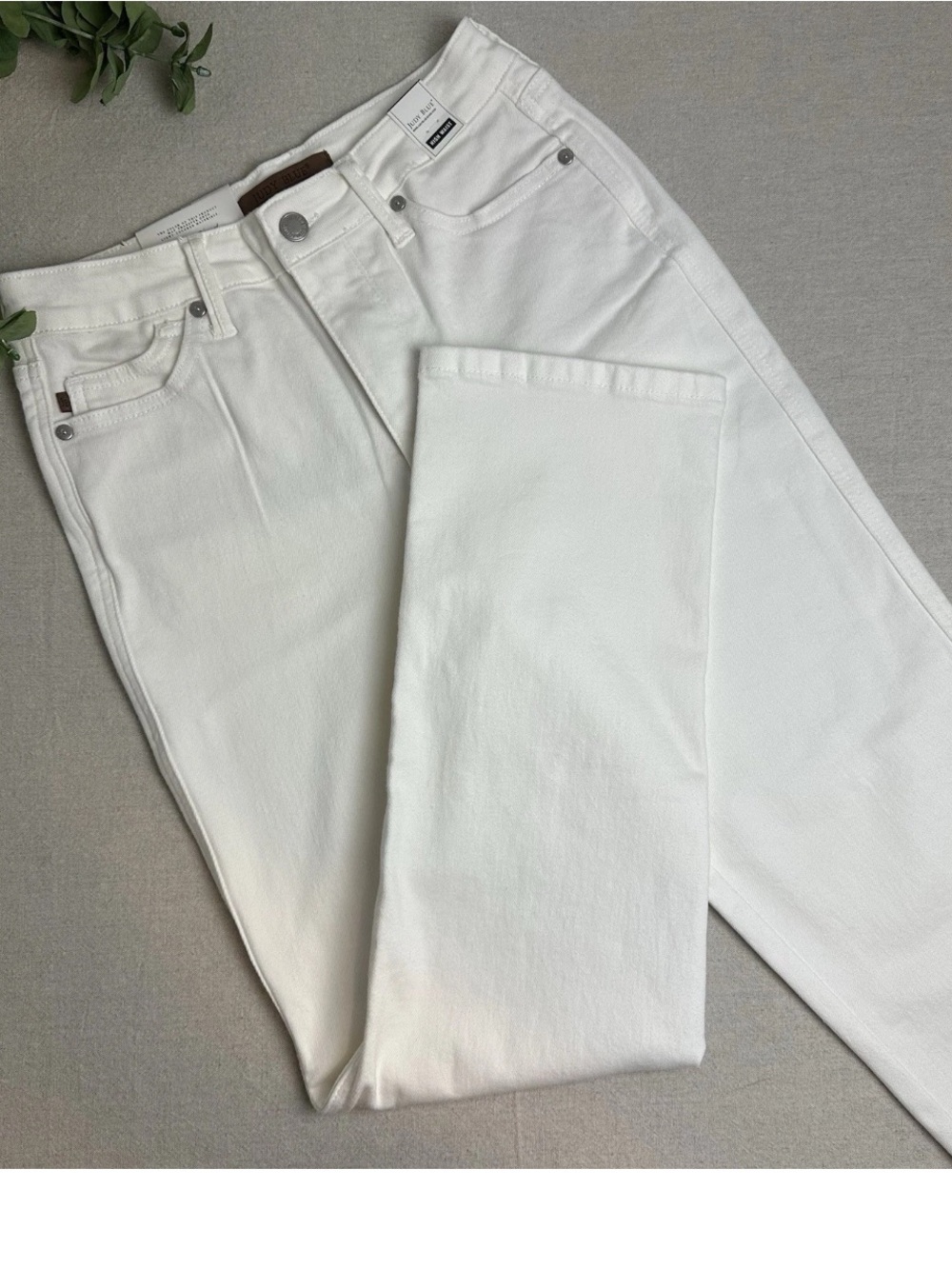 Judy Blue Ankle Straight Fit Jeans White Stretch Denim 28" Inseam NWT